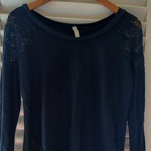 Free People outer sunset top lace inserts open back, sides open at bottom